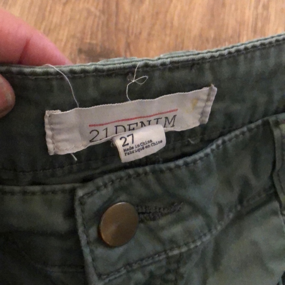 High Waisted Shorts - Picture 3 of 3